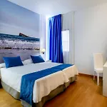 Hotel Avenida 4*