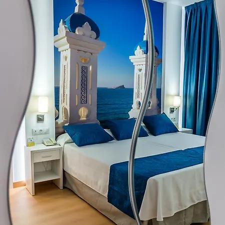 Avenida Hotell