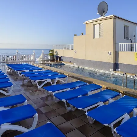 Avenida Hotell 4*