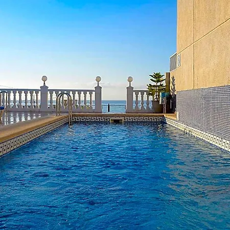 Avenida 4*
