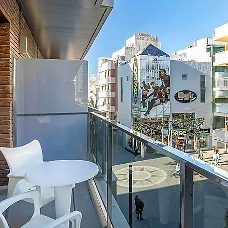 Avenida 4*