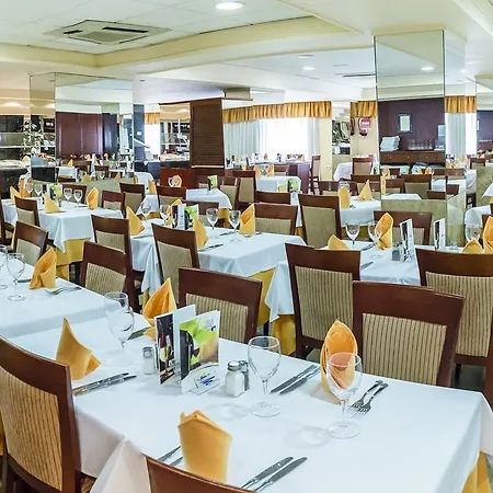 阿文尼达酒店 酒店 4*
