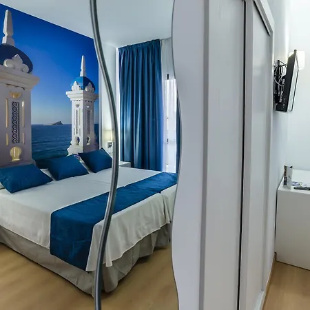 Avenida Hotel 4*