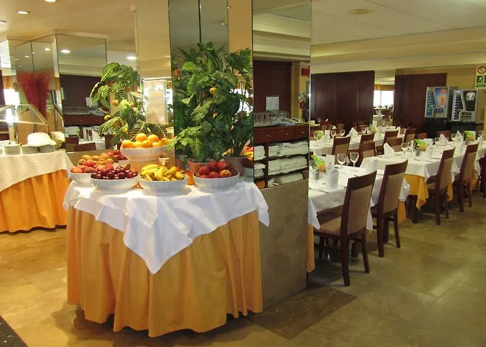 Avenida Hotell