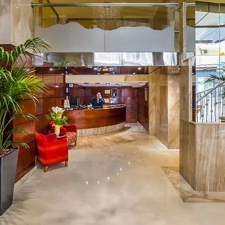 Avenida 4* Μπένιντορμ